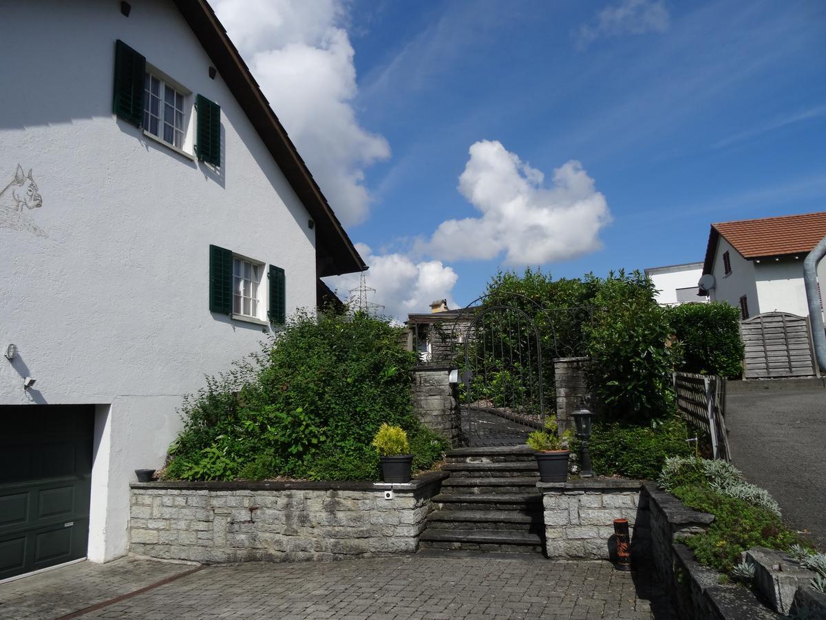 Heidis Gastehaus Bed & Breakfast Niederwil Eksteriør bilde